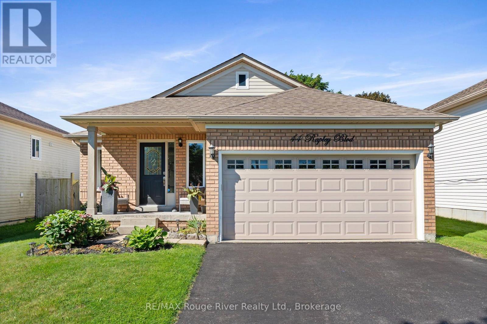 44 RAPLEY BOULEVARD, Port Hope, Ontario