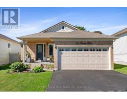 44 RAPLEY BOULEVARD, Port Hope, Ontario