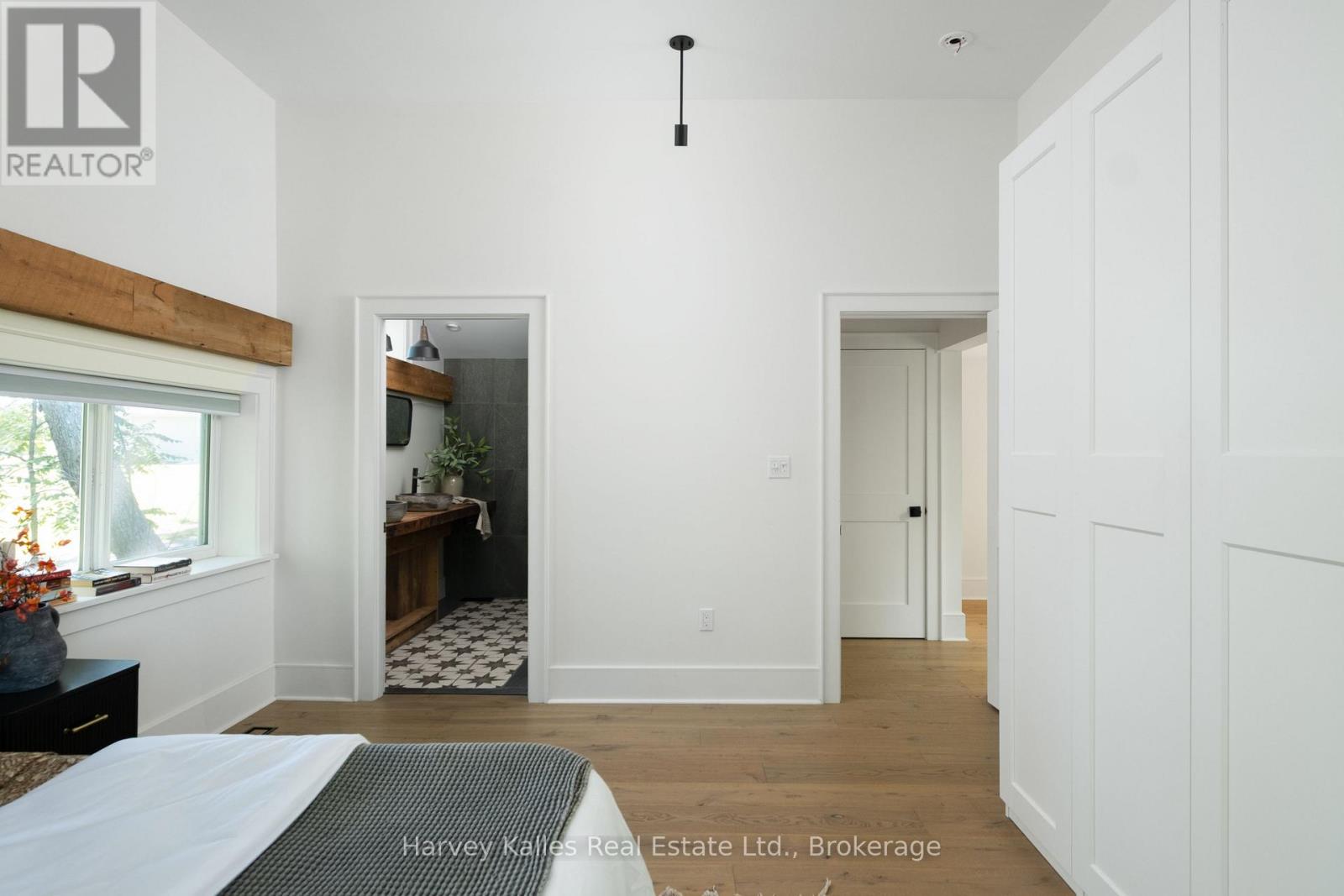 244 Salmon Point Road, Prince Edward County, Ontario  K0K 2T0 - Photo 10 - X13754260