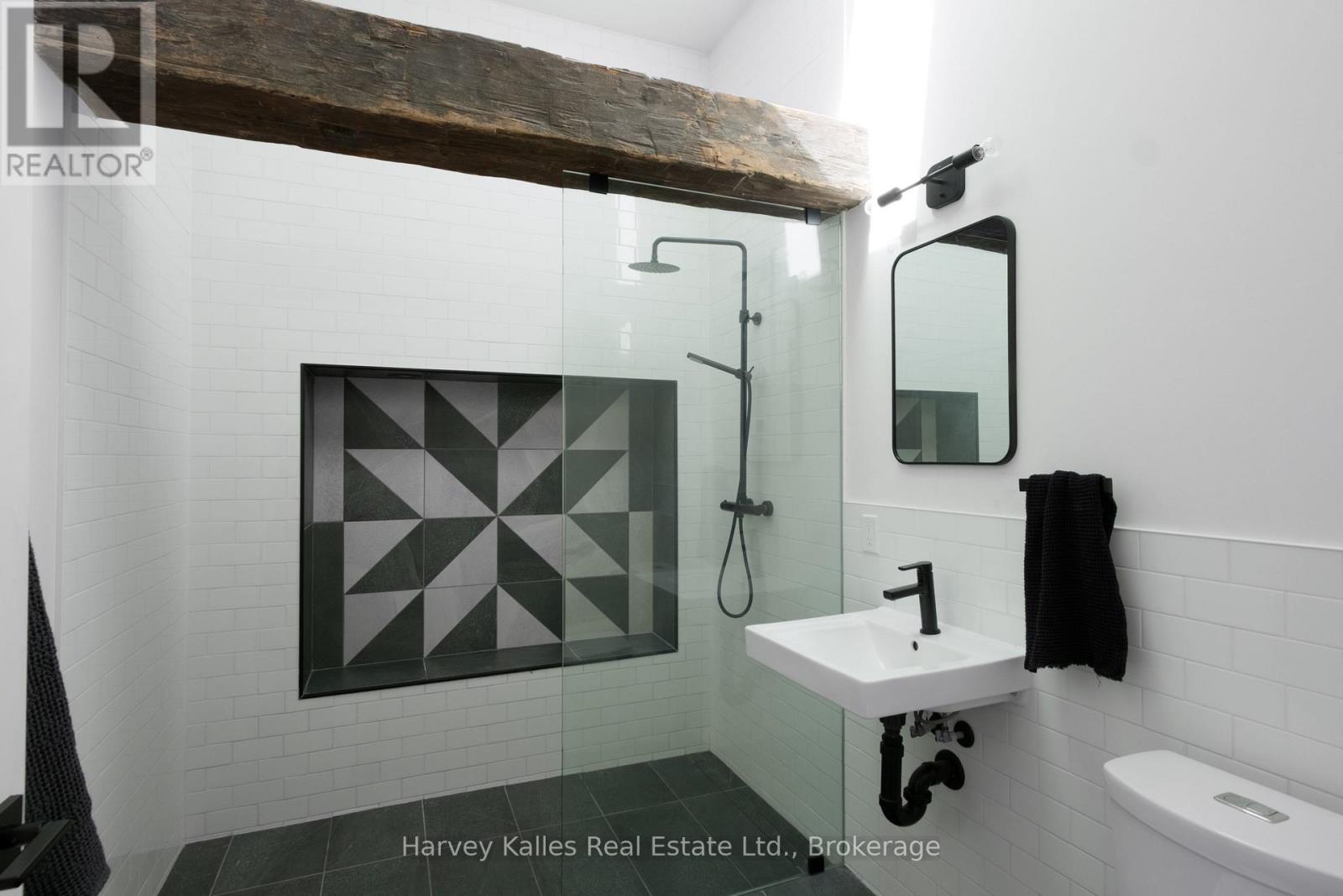 244 Salmon Point Road, Prince Edward County, Ontario  K0K 2T0 - Photo 15 - X13754260