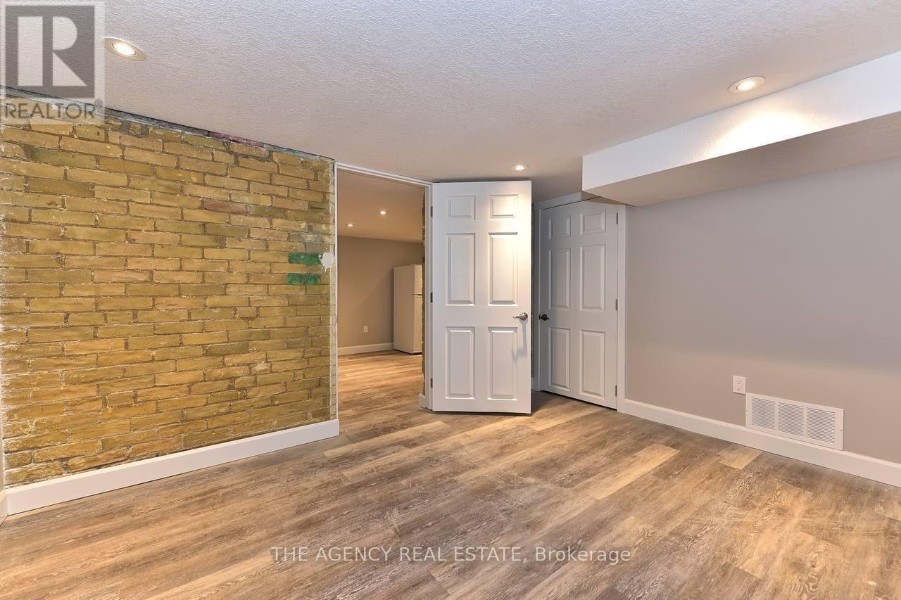 870 Queens Avenue, London East, Ontario  N5W 3H6 - Photo 2 - X13754096