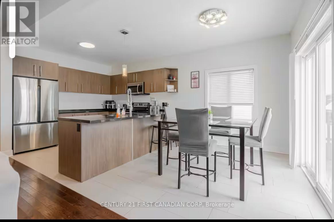 Upper#11 - 2619 Sheffield Boulevard, London South, Ontario N6M 0G4 - Photo 2 - X13754274