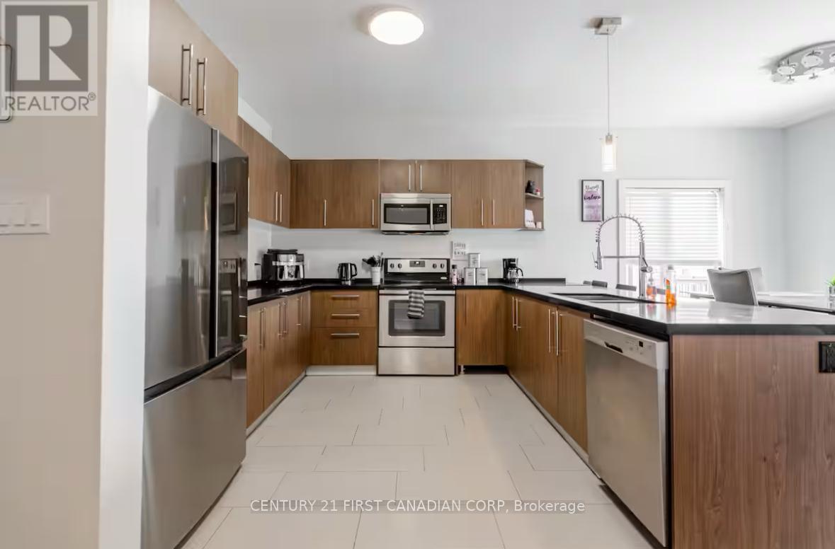 Upper#11 - 2619 Sheffield Boulevard, London South, Ontario N6M 0G4 - Photo 3 - X13754274