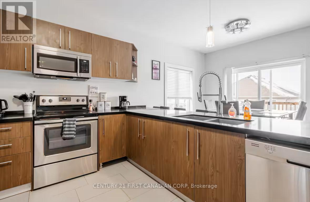 Upper#11 - 2619 Sheffield Boulevard, London South, Ontario N6M 0G4 - Photo 6 - X13754274