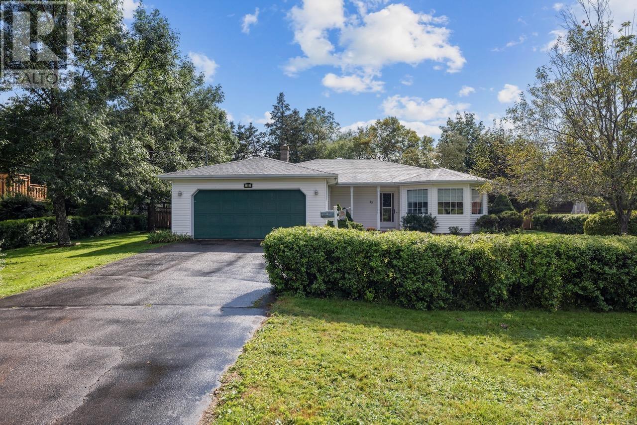 15 Oakland Drive, Charlottetown, Prince Edward Island  C1C 1M9 - Photo 37 - 202622610