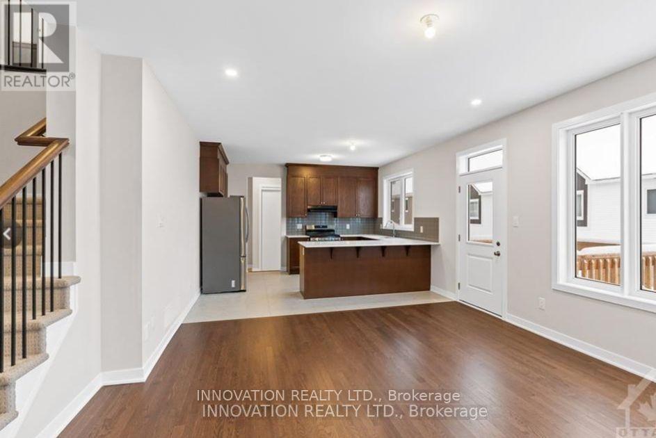 741 Eminence Street, Ottawa, Ontario  K2J 6X6 - Photo 4 - X13754048