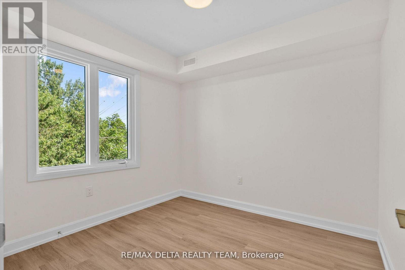 3 - 77a Granton Avenue, Ottawa, Ontario  K2G 1L2 - Photo 14 - X13754228