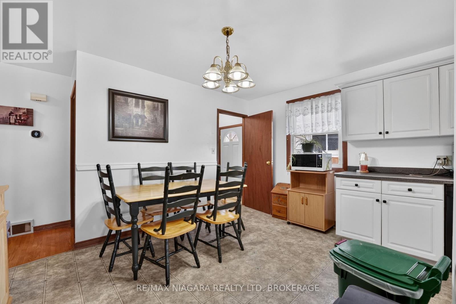 6231 Johnson Drive, Niagara Falls, Ontario  L2J 3J6 - Photo 10 - X13754192