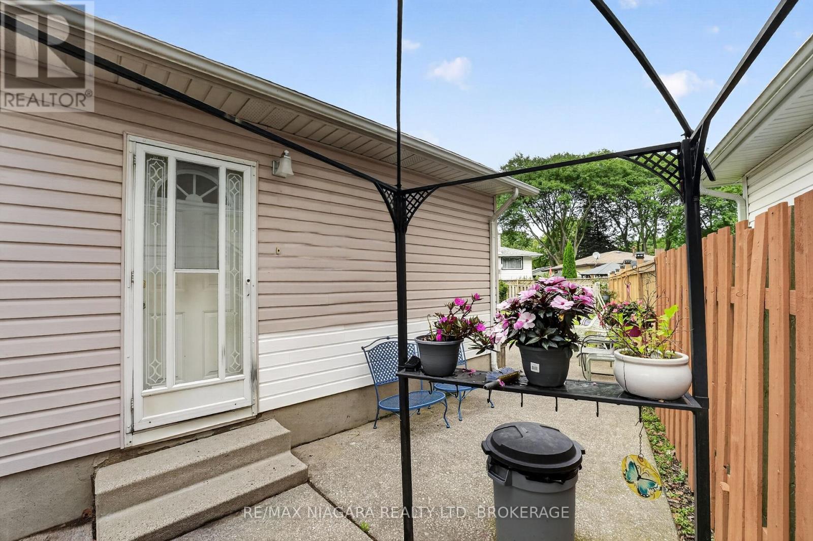6231 Johnson Drive, Niagara Falls, Ontario  L2J 3J6 - Photo 38 - X13754192