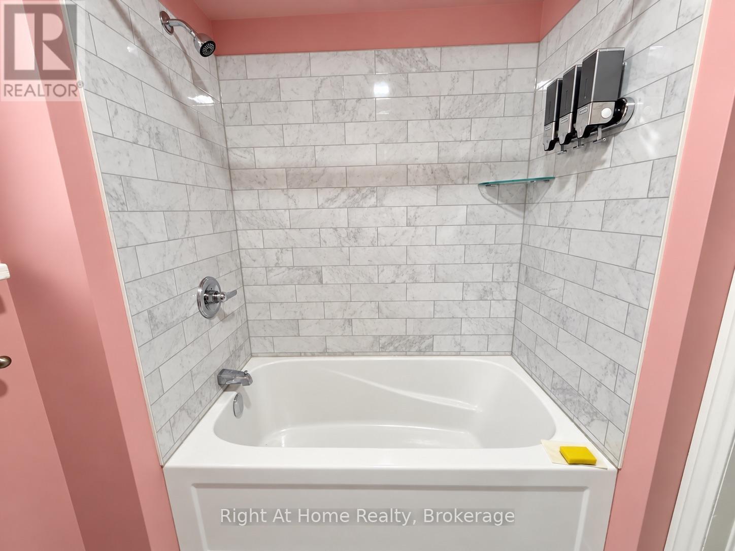 28 Dixon Street, Thunder Bay, Ontario  P7B 3J5 - Photo 6 - X13754190