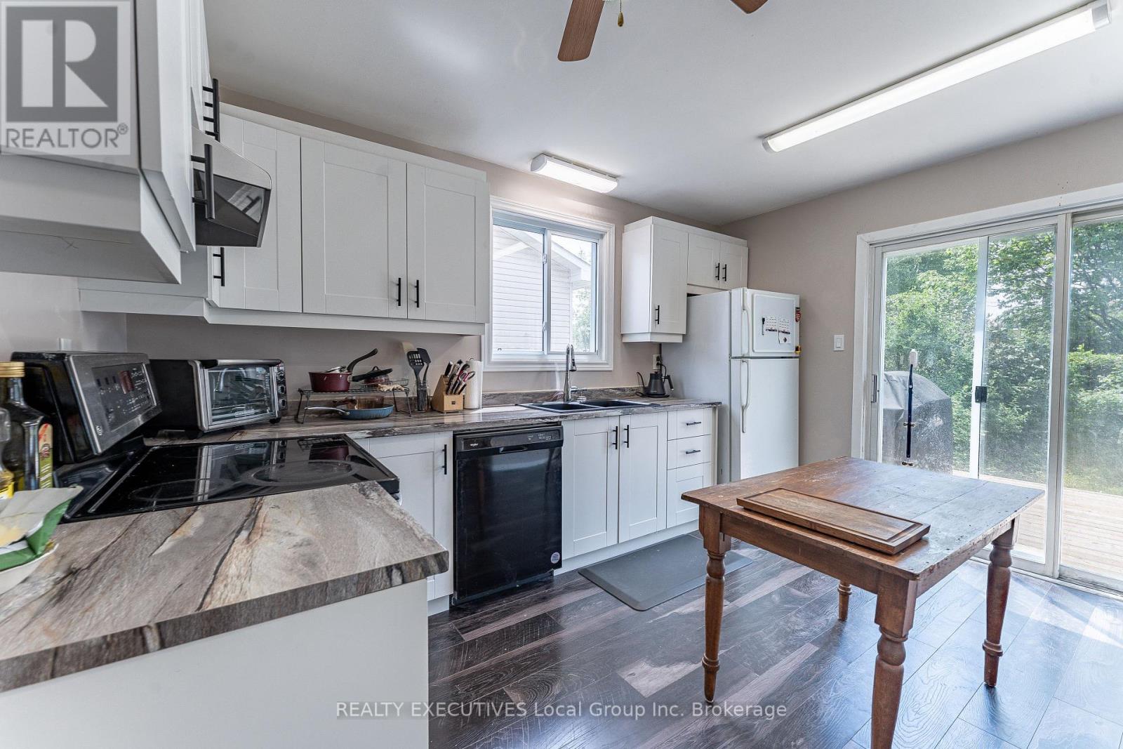 25 Sovereign Drive, North Bay, Ontario  P1A 3S1 - Photo 2 - X13753896