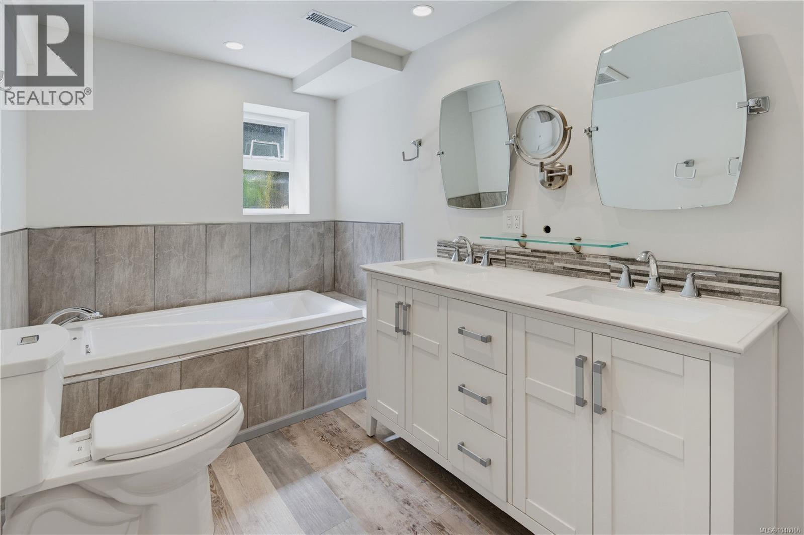 2083 Renfrew Rd, Oak Bay, British Columbia  V8P 1S3 - Photo 26 - 1048066