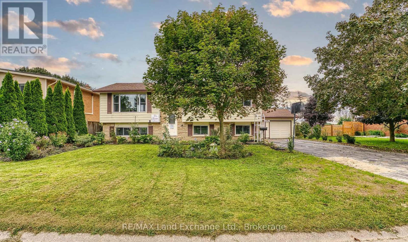 21 Fairview Drive, Arran-Elderslie, Ontario N0G 1L0 - Photo 3 - X13754086