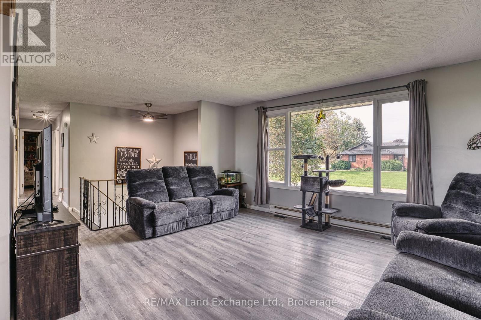 21 Fairview Drive, Arran-Elderslie, Ontario N0G 1L0 - Photo 8 - X13754086