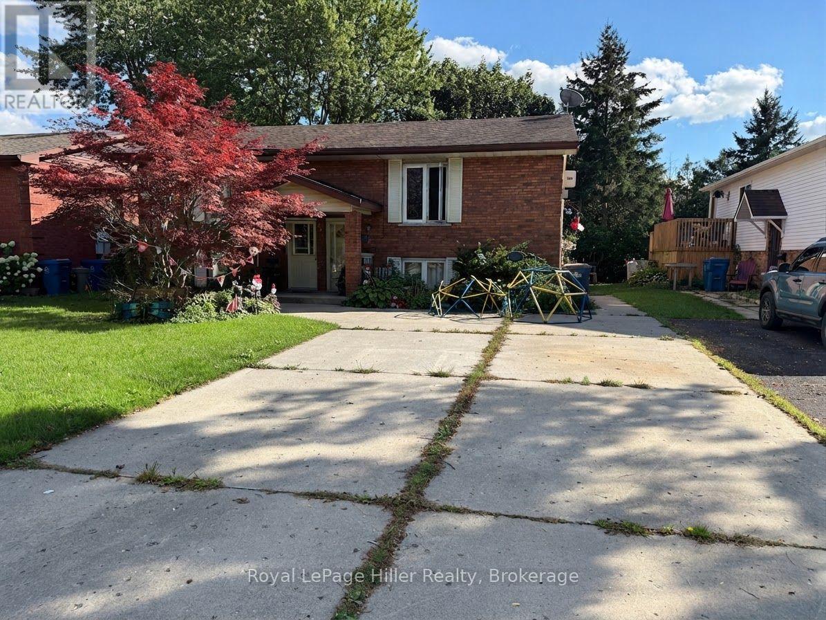 321 Maple Avenue, Stratford, Ontario  N5A 7P6 - Photo 1 - X13754226