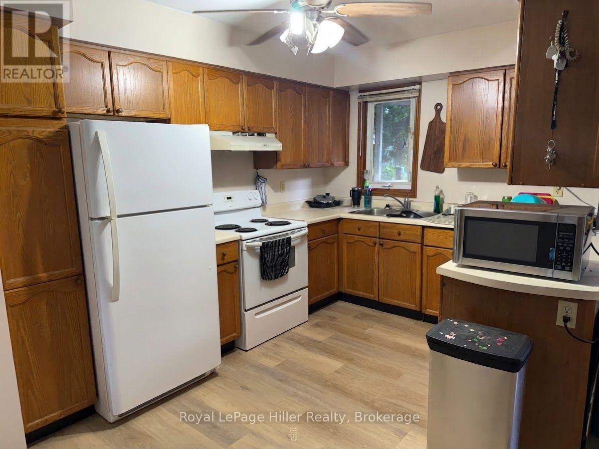 321 Maple Avenue, Stratford, Ontario  N5A 7P6 - Photo 5 - X13754226