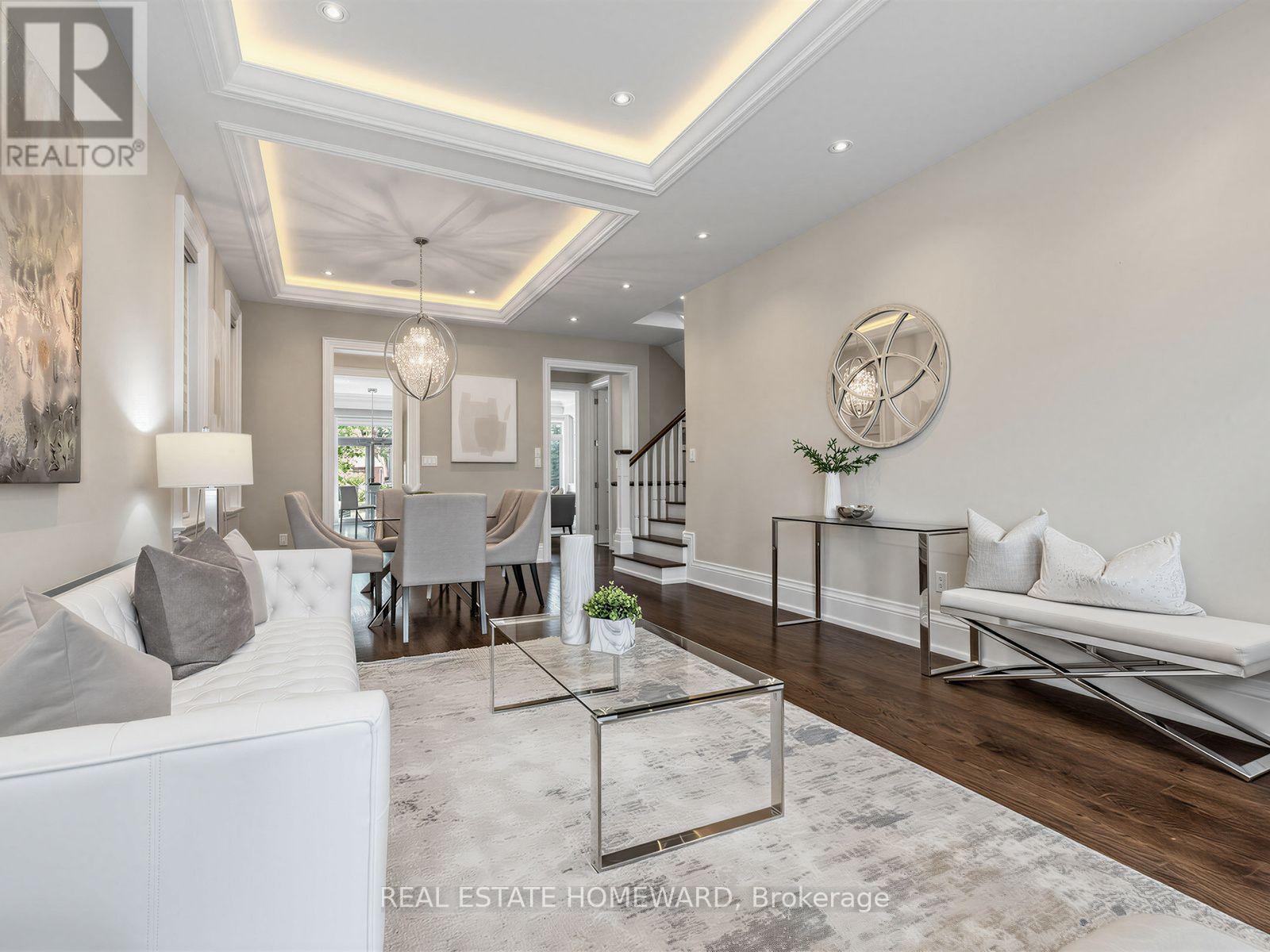 553 Broadway Avenue, Toronto, Ontario M4G 2S2 - Photo 17 - C13753904
