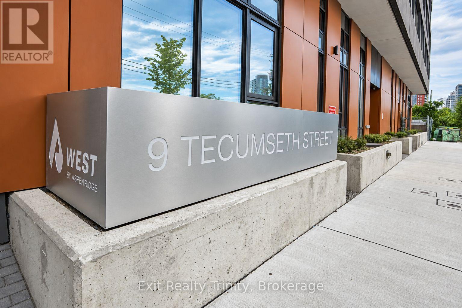 9 Tecumseth Street, Toronto, Ontario  M5V 0S5 - Photo 3 - C13754028