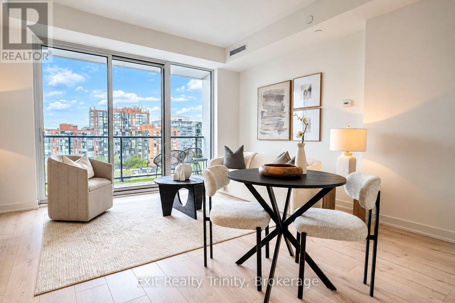 9 Tecumseth Street, Toronto, Ontario  M5V 0S5 - Photo 7 - C13754028
