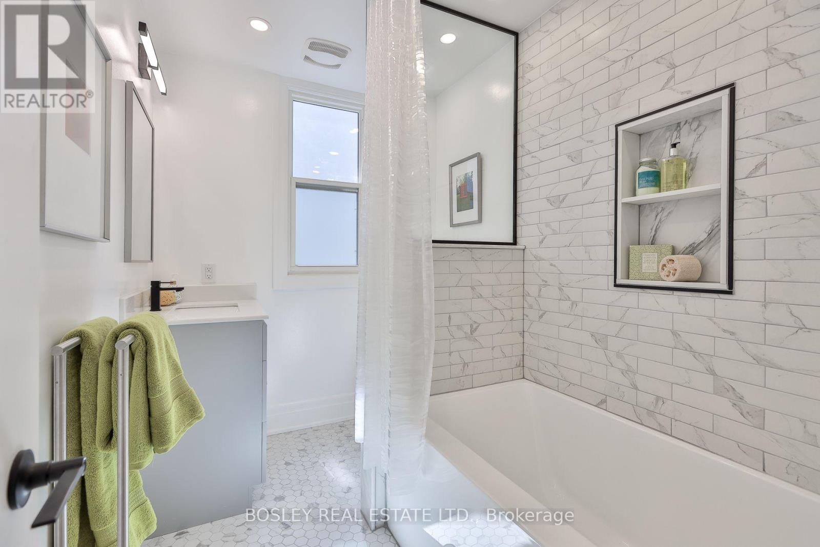 316 Brock Avenue, Toronto, Ontario  M6K 2M4 - Photo 25 - C13754150