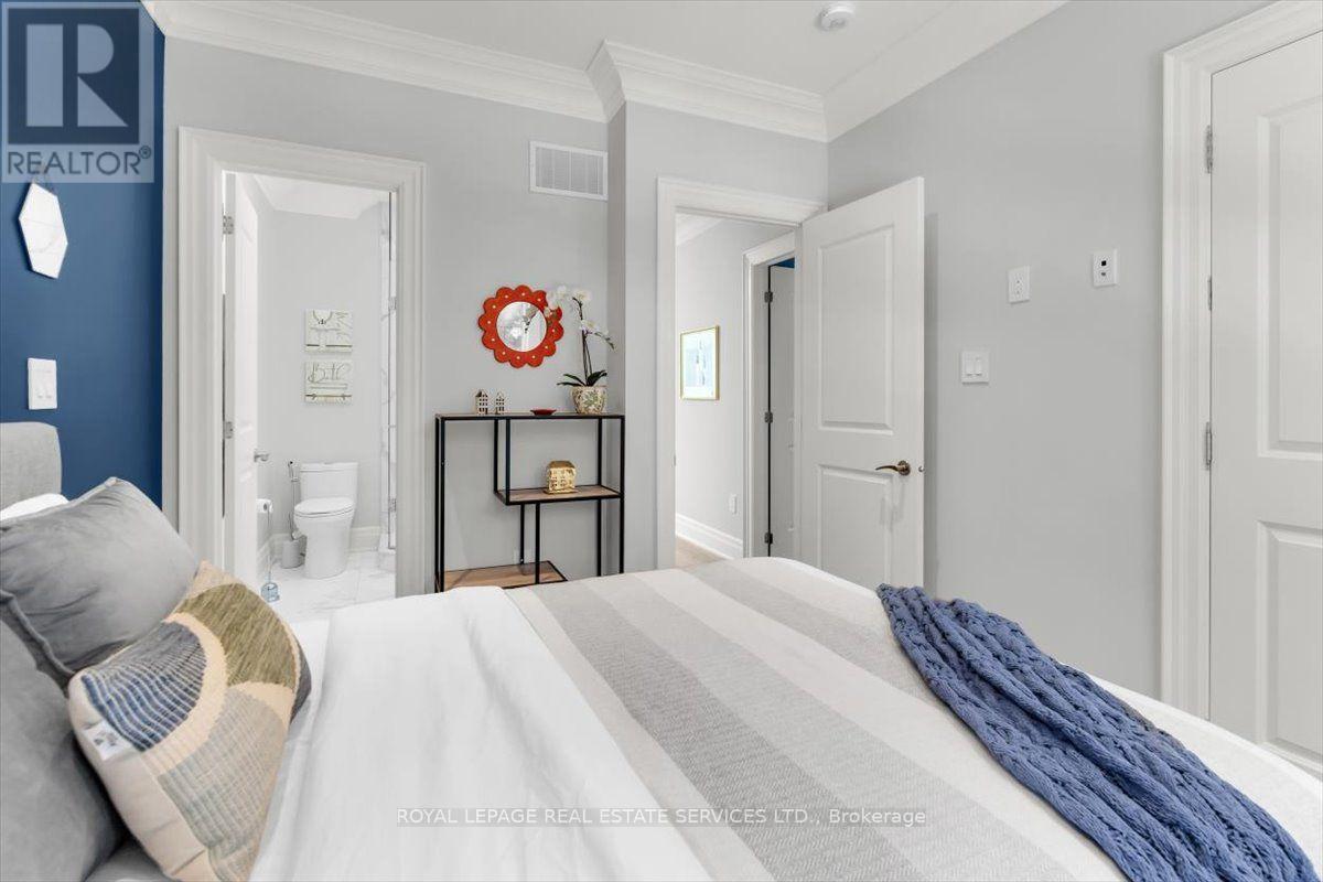 40 Divadale Drive, Toronto, Ontario  M4G 2N9 - Photo 21 - C13754186