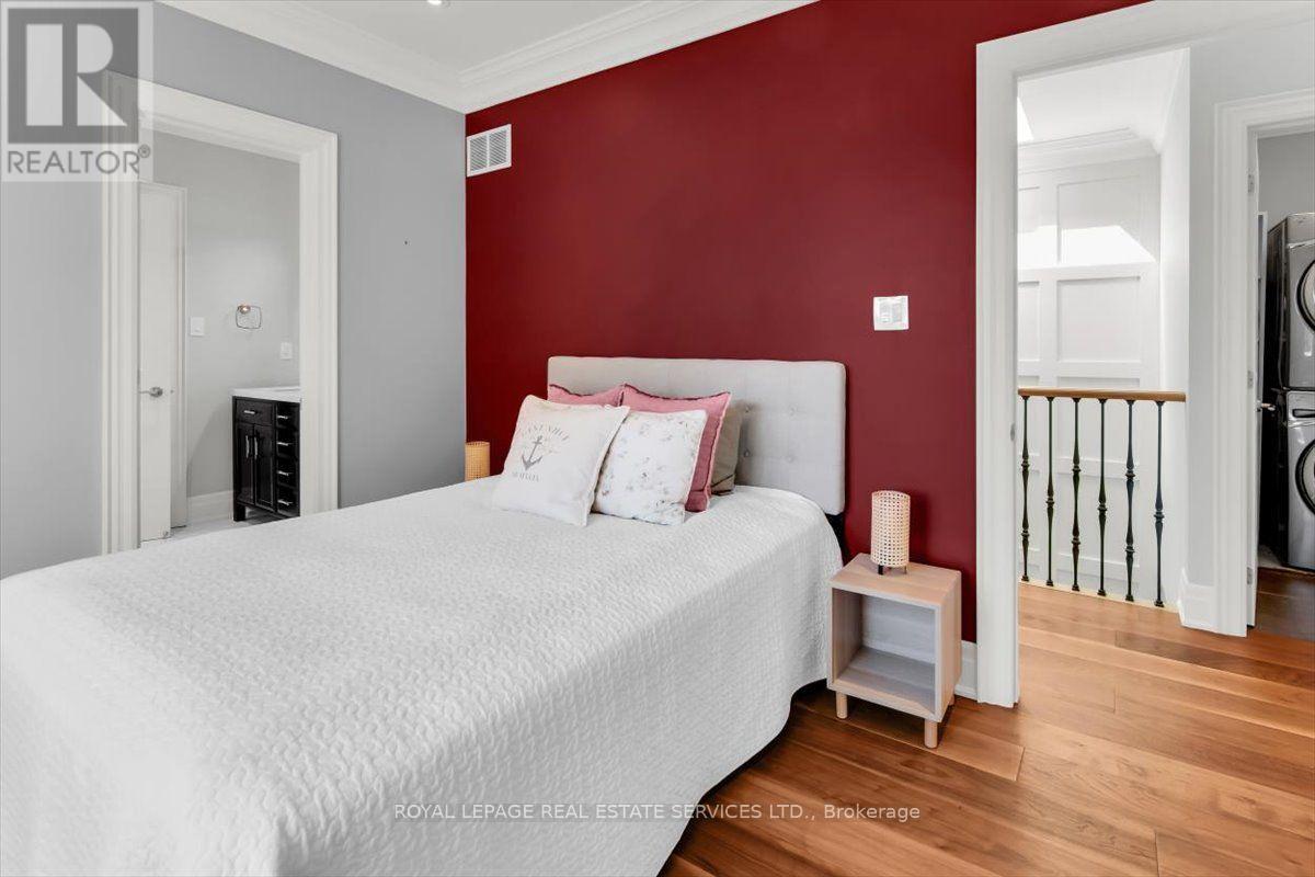 40 Divadale Drive, Toronto, Ontario  M4G 2N9 - Photo 26 - C13754186