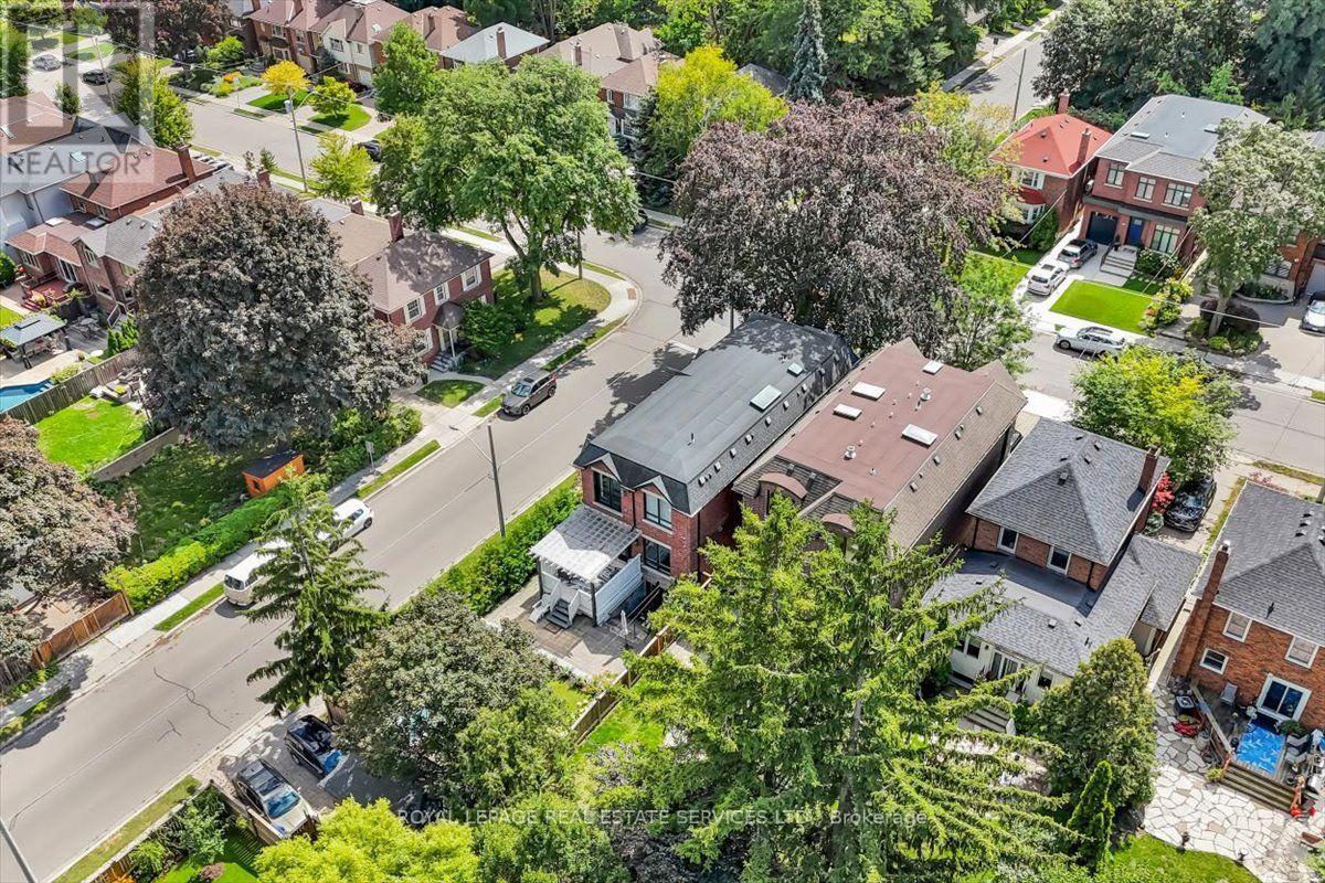 40 Divadale Drive, Toronto, Ontario  M4G 2N9 - Photo 47 - C13754186