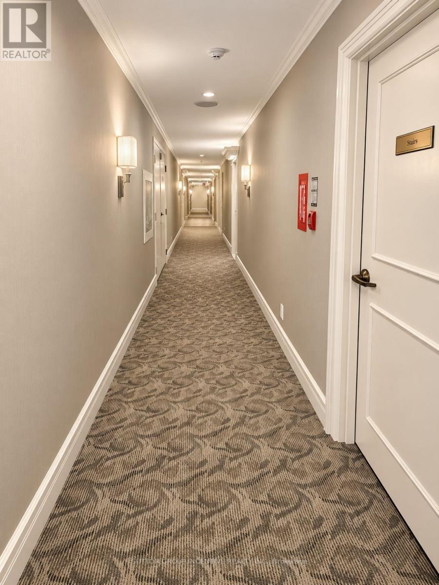 1803 - 265 Ridley Boulevard, Toronto, Ontario M5M 4N8 - Photo 3 - C13754286