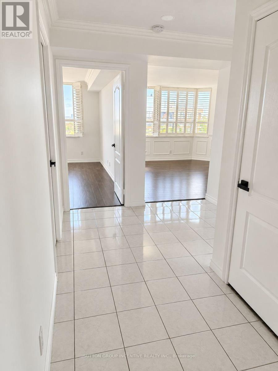 1803 - 265 Ridley Boulevard, Toronto, Ontario M5M 4N8 - Photo 9 - C13754286