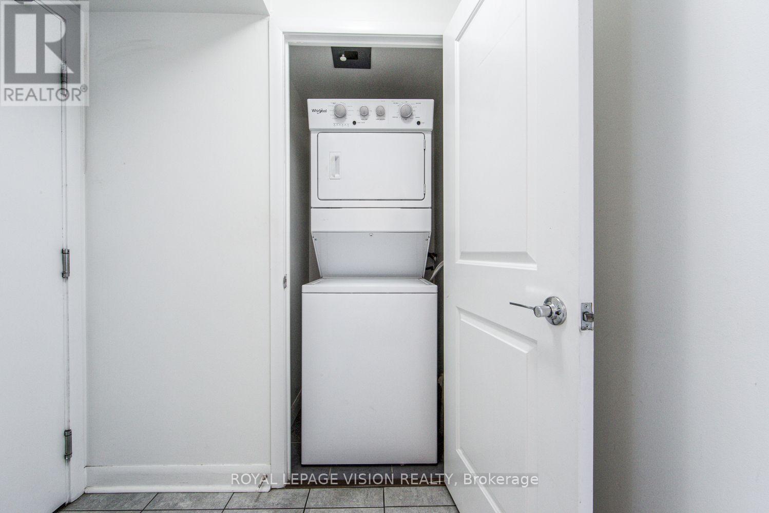 2806 - 190 Borough Drive, Toronto, Ontario  M1P 0B6 - Photo 4 - E13722286