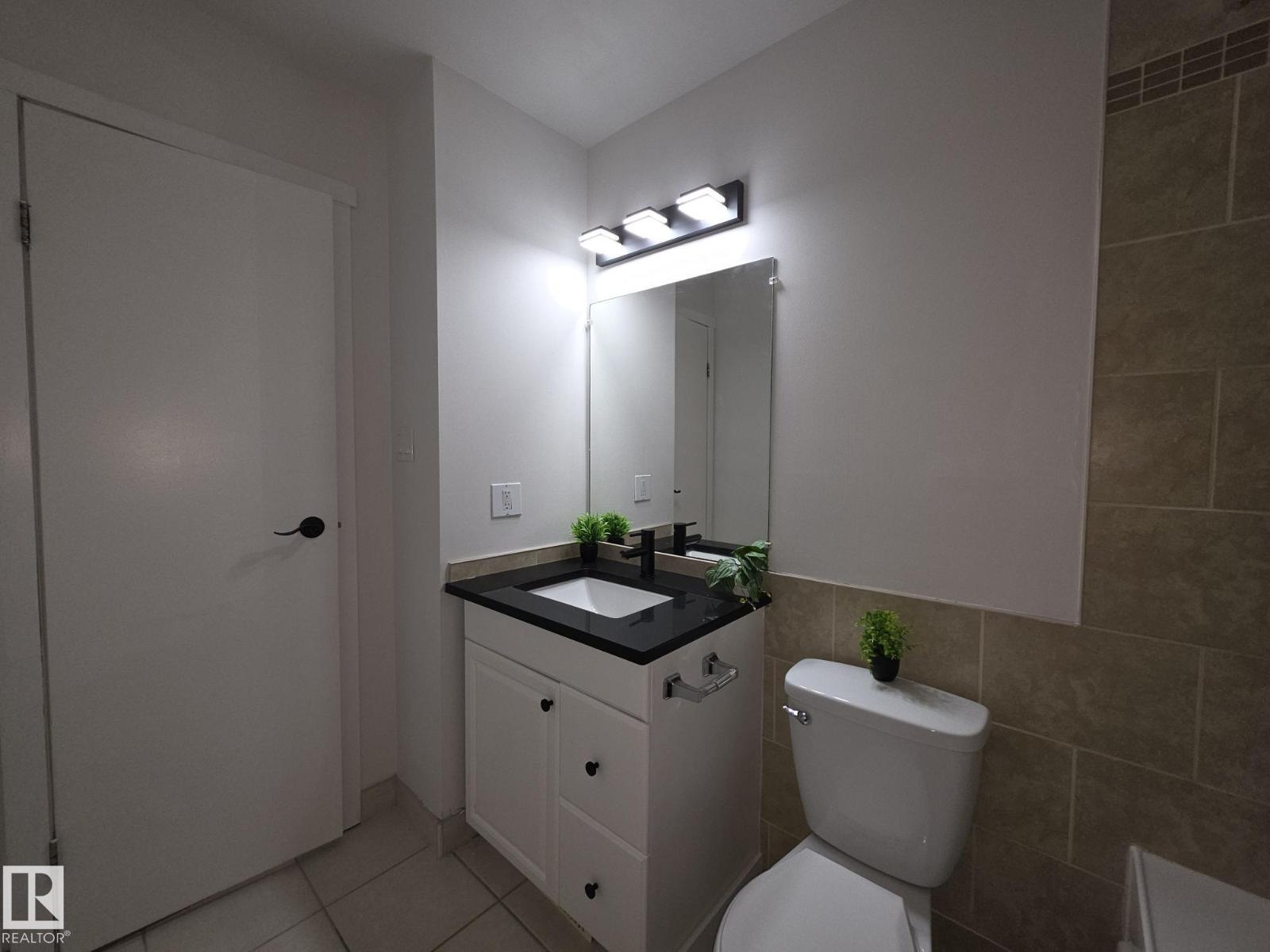 140 Dickinsfield Co NW NW, Edmonton, Alberta  T5E 5V8 - Photo 4 - E4507507
