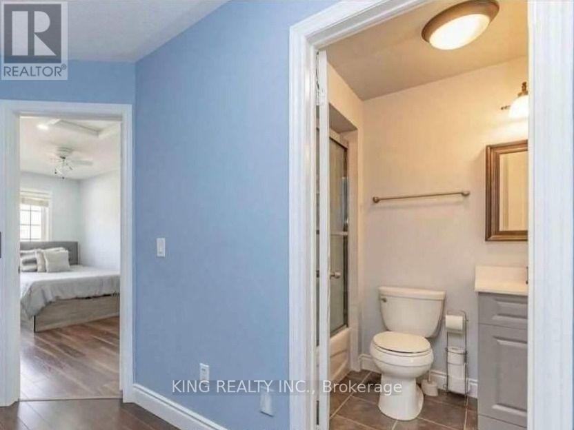 27 Denison Avenue, Brampton, Ontario  L6X 0H2 - Photo 11 - W13559052