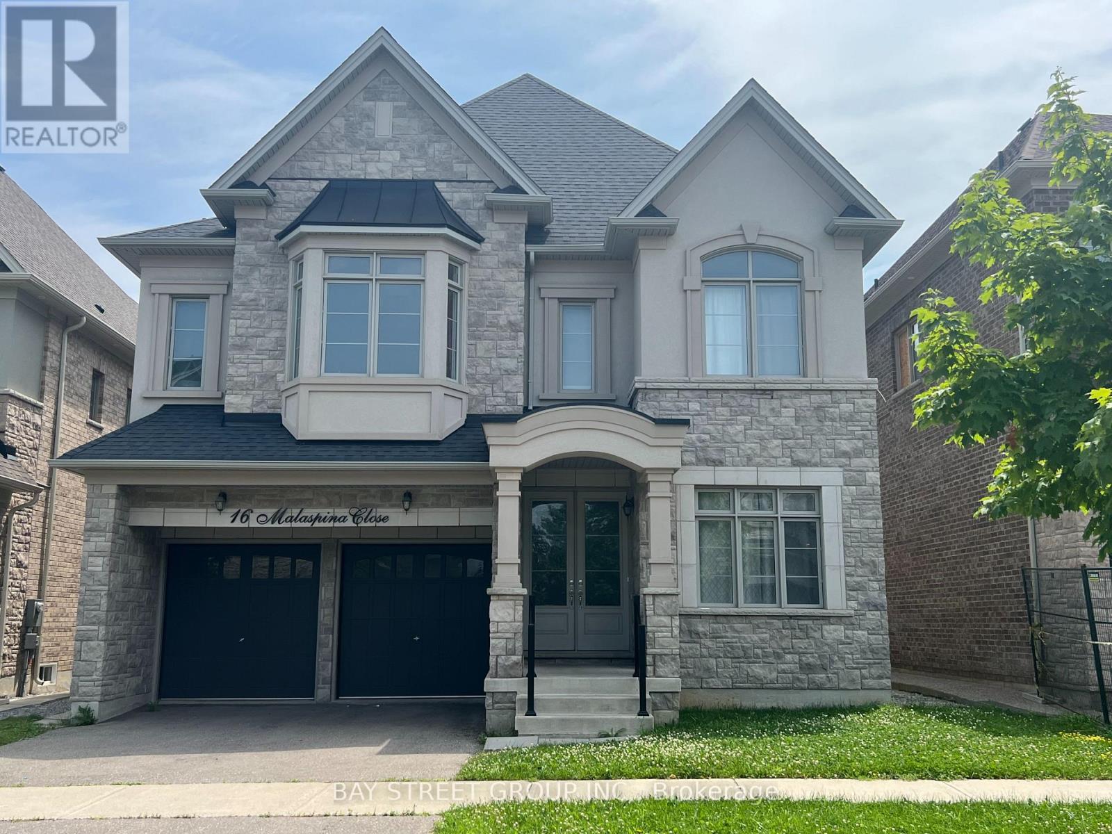 16 MALASPINA CLOSE, Brampton, Ontario