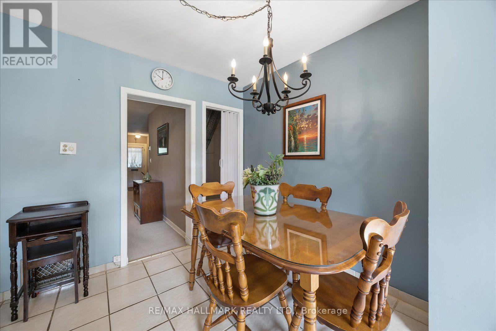 69 Alton Avenue, Toronto, Ontario  M4L 2M3 - Photo 20 - E13753978