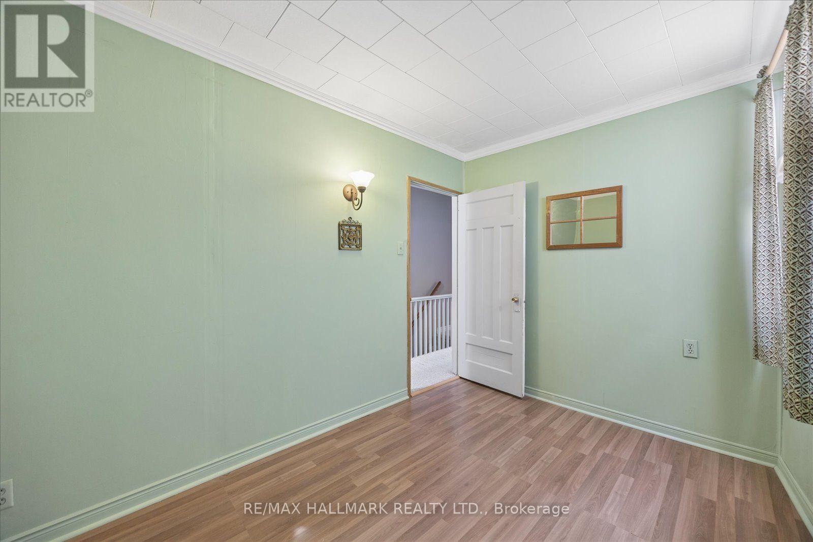 69 Alton Avenue, Toronto, Ontario  M4L 2M3 - Photo 27 - E13753978