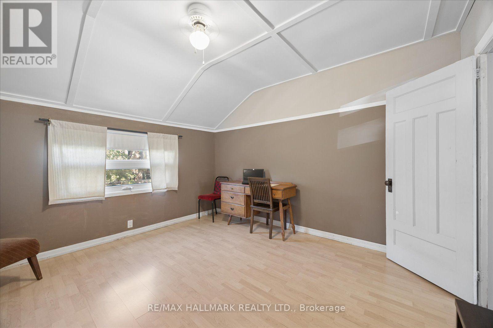 69 Alton Avenue, Toronto, Ontario  M4L 2M3 - Photo 30 - E13753978
