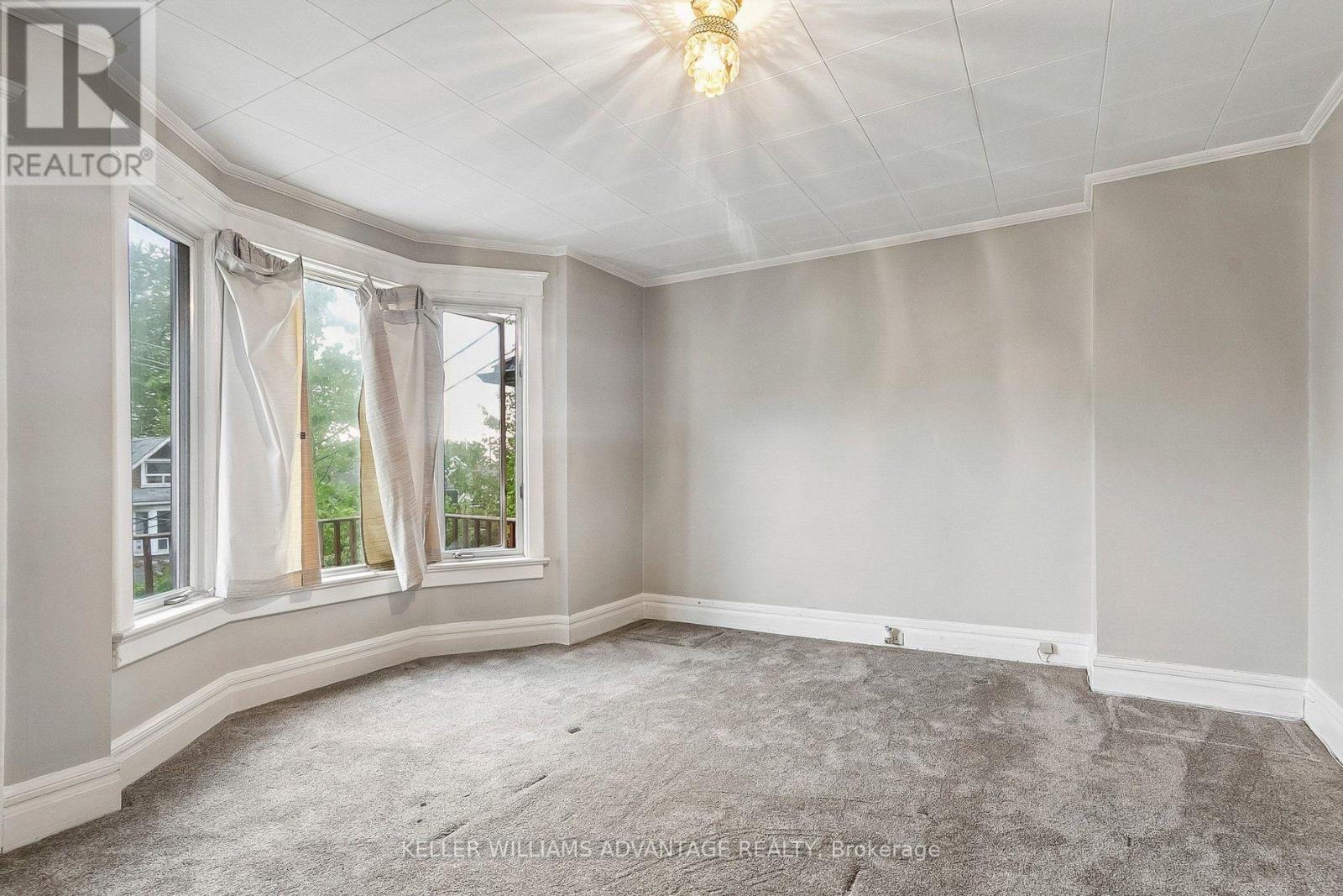 32 Dingwall Avenue E, Toronto, Ontario M4J 1C3 - Photo 17 - E13754092