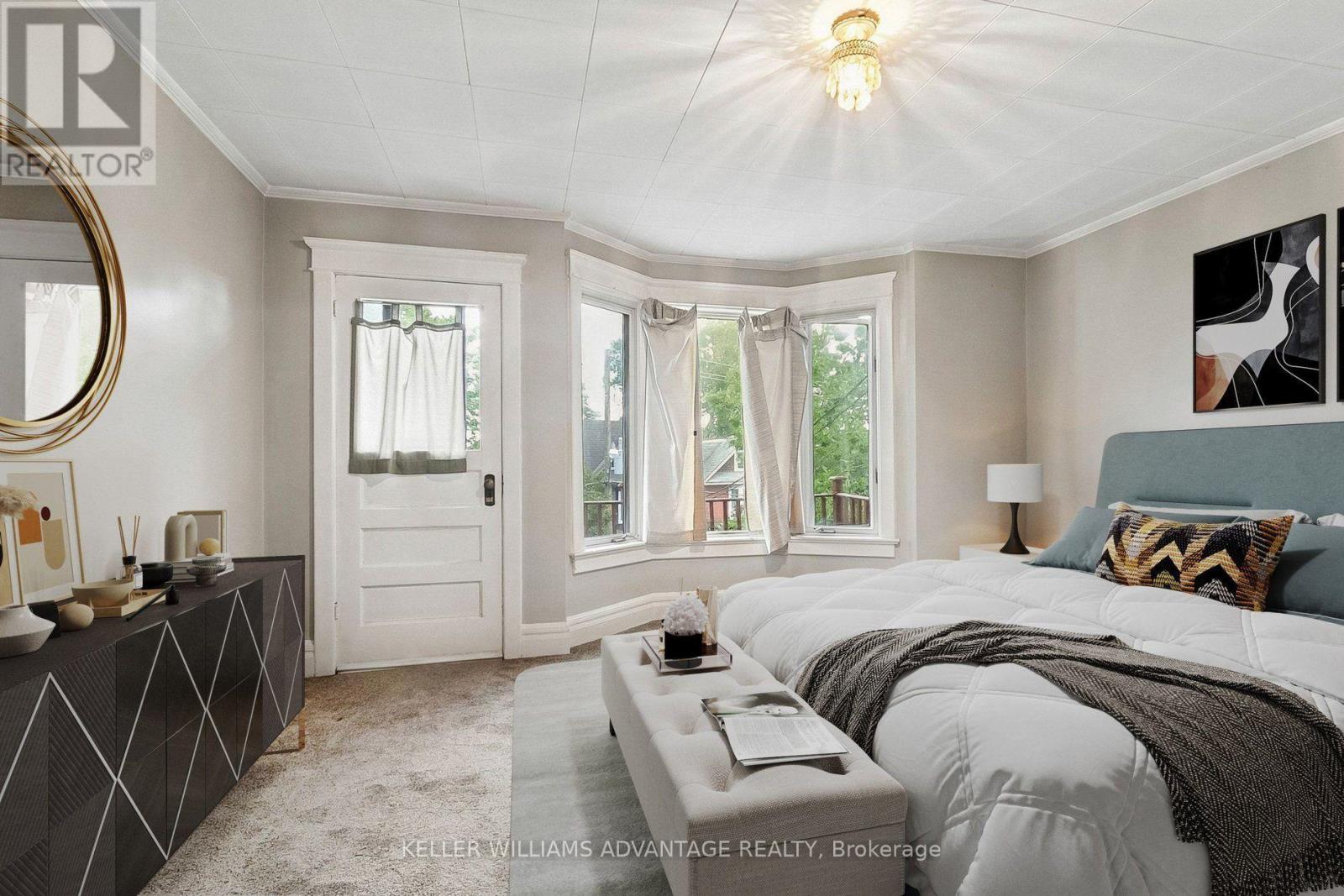 32 Dingwall Avenue E, Toronto, Ontario M4J 1C3 - Photo 18 - E13754092