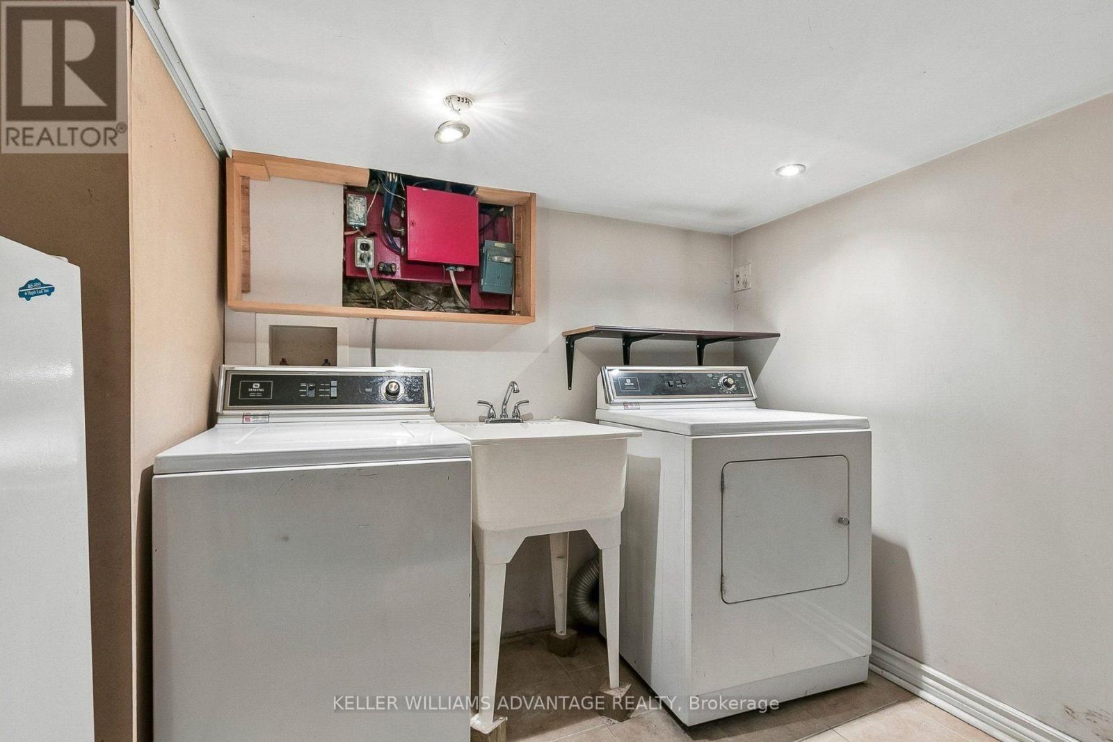 32 Dingwall Avenue E, Toronto, Ontario M4J 1C3 - Photo 34 - E13754092
