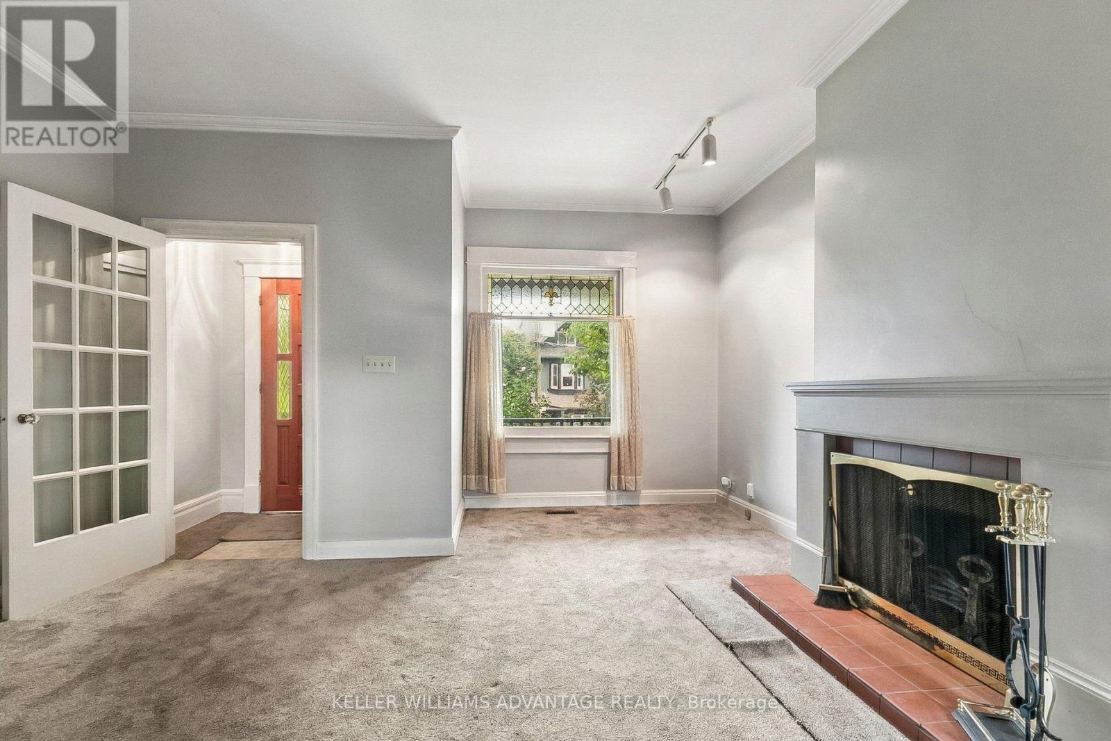 32 Dingwall Avenue E, Toronto, Ontario M4J 1C3 - Photo 6 - E13754092