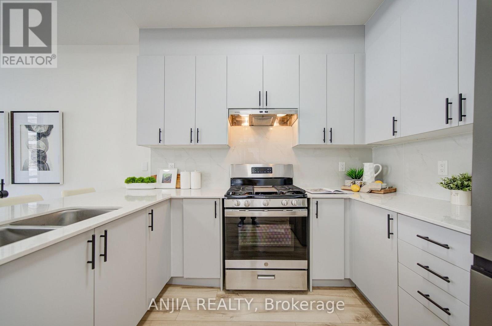 41 Kahshe Lane, Richmond Hill, Ontario  L4S 0N7 - Photo 10 - N13753858
