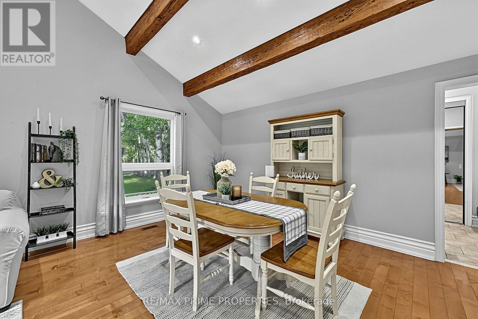 25625 Valley View Drive, Georgina, Ontario  L0E 1R0 - Photo 4 - N13753964