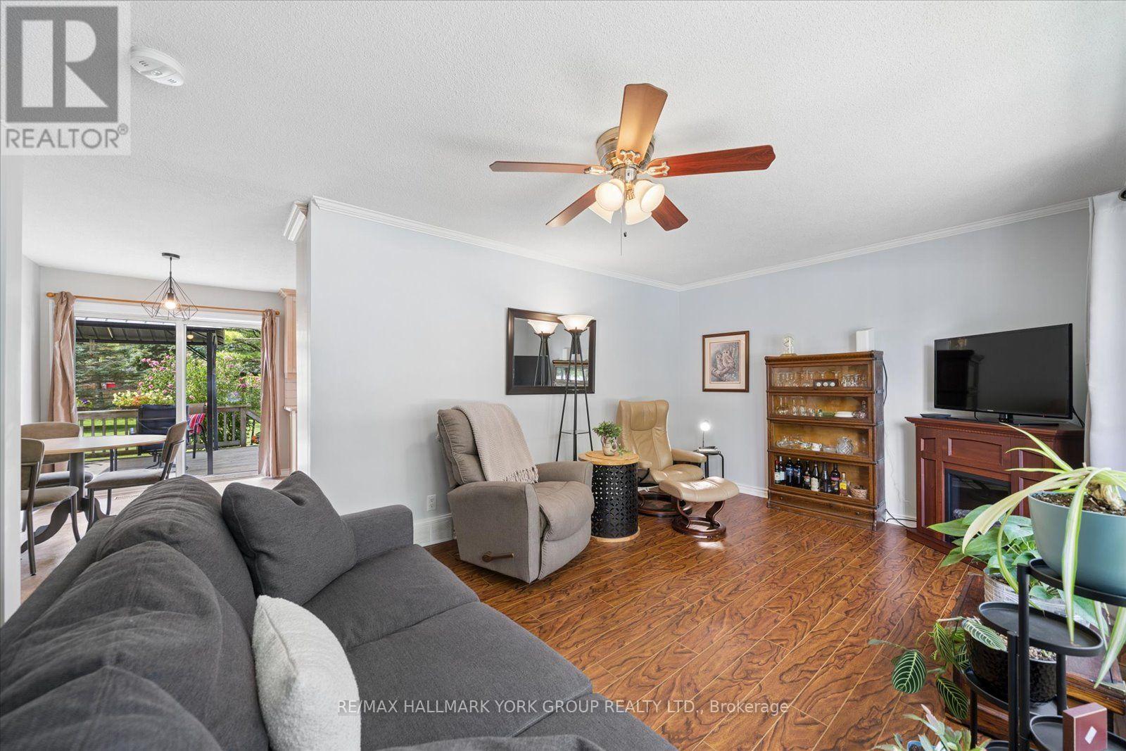 26 Georgina Street, Georgina, Ontario  L0E 1R0 - Photo 8 - N13754000