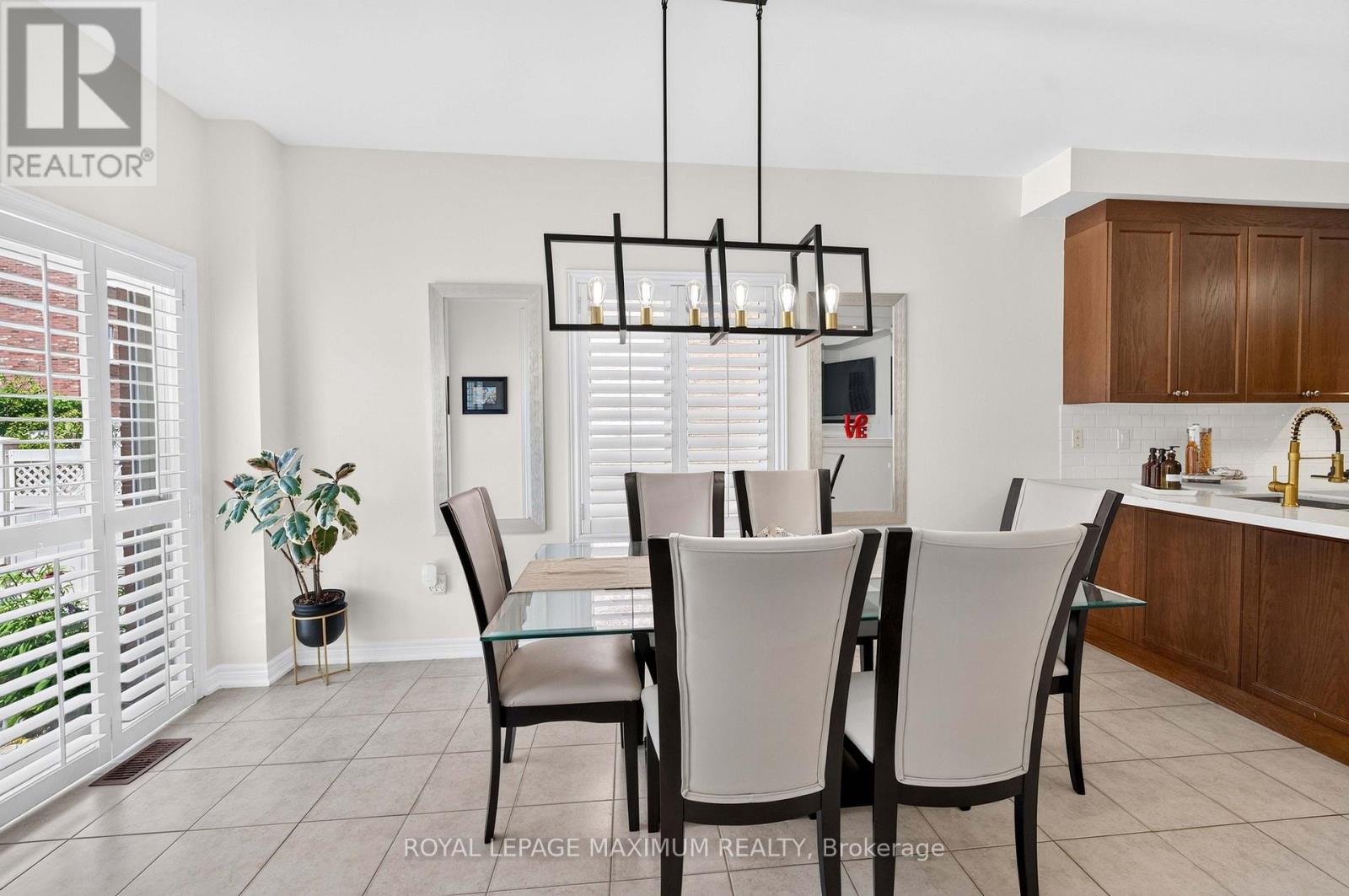 95 White Beach Crescent, Vaughan, Ontario  L6A 0R2 - Photo 14 - N13754154