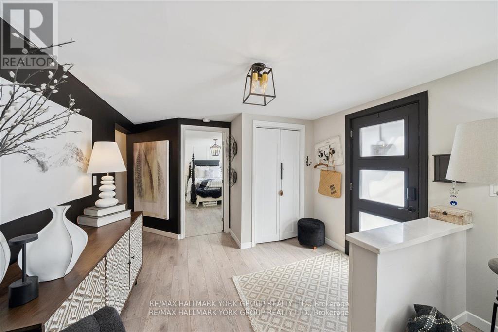 18 Cherrywood Lane, Innisfil, Ontario  L9S 1M6 - Photo 2 - N13754200
