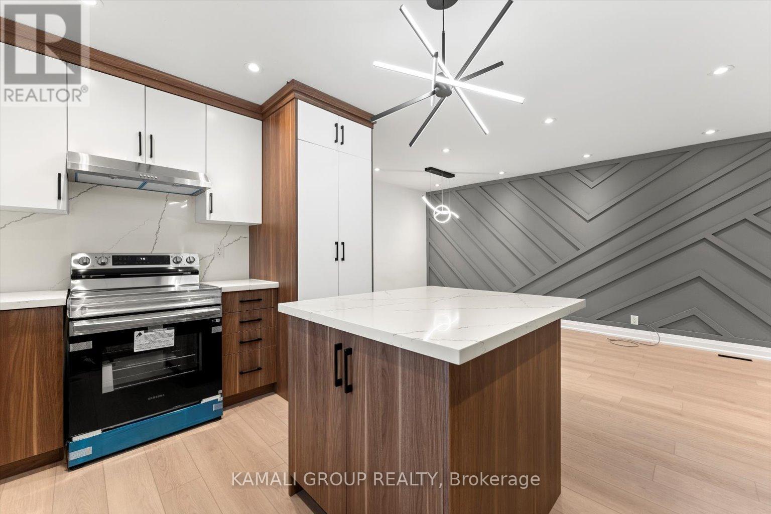Main - 63 Walter Avenue, Newmarket, Ontario  L3Y 2T4 - Photo 8 - N13754216