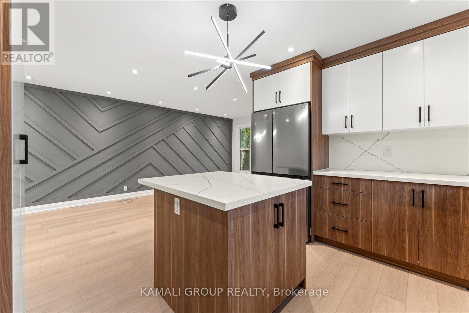 Main - 63 Walter Avenue, Newmarket, Ontario  L3Y 2T4 - Photo 9 - N13754216