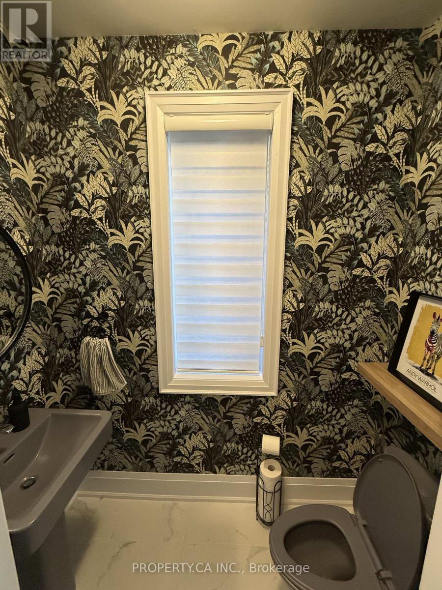 15 Schmeltzer Crescent, Richmond Hill, Ontario  L4E 1A2 - Photo 24 - N13754246
