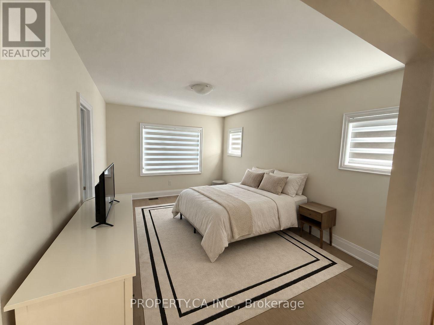 15 Schmeltzer Crescent, Richmond Hill, Ontario  L4E 1A2 - Photo 7 - N13754246