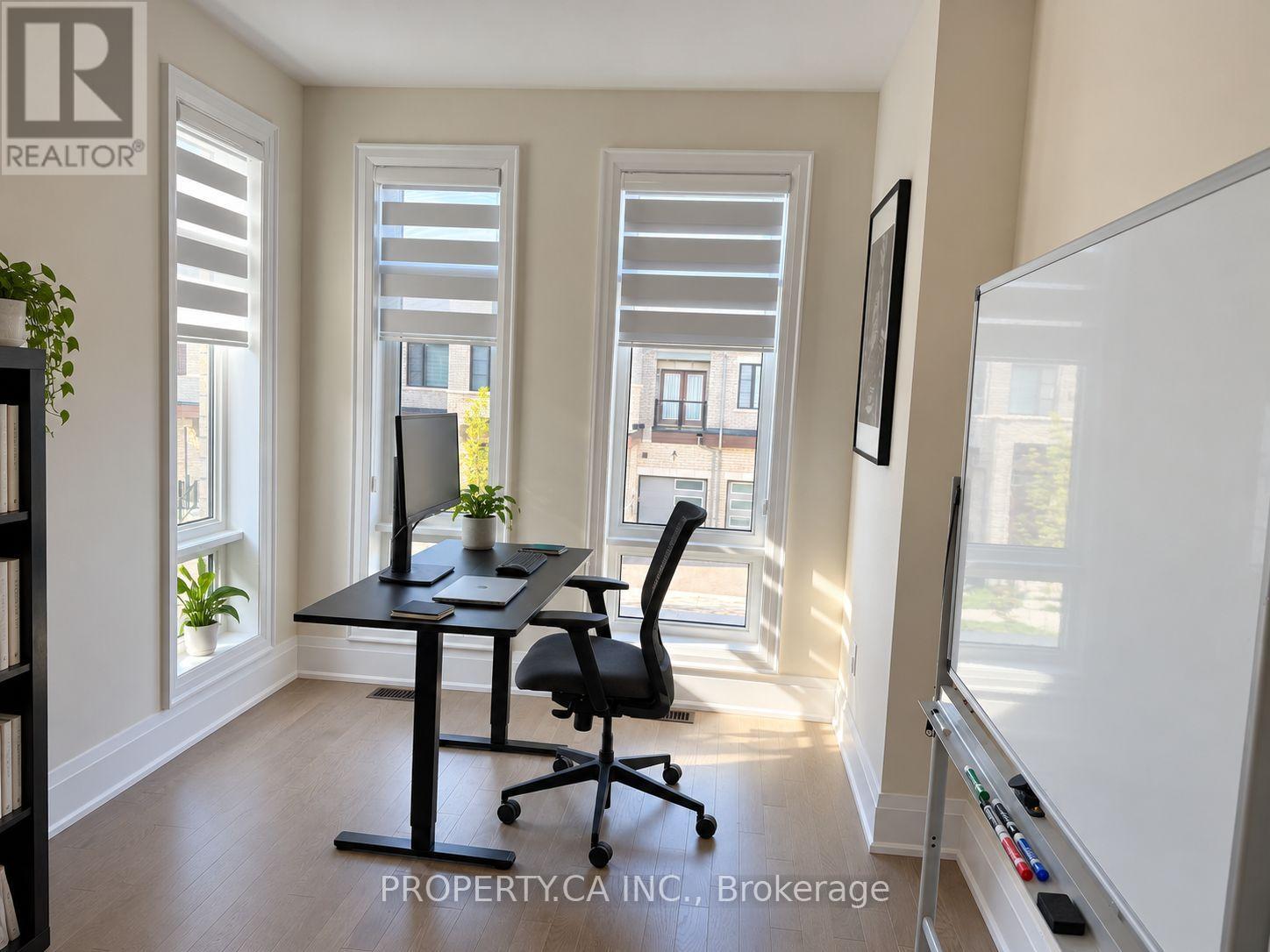 15 Schmeltzer Crescent, Richmond Hill, Ontario  L4E 1A2 - Photo 8 - N13754246